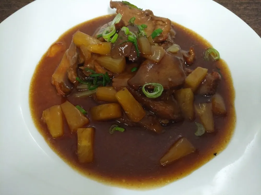 Canards Sauté À L'ananas